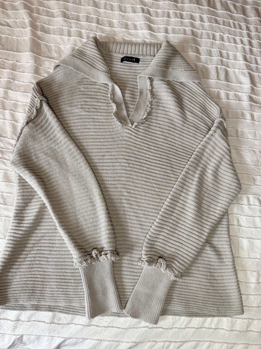 EFAN Oversized Collared V-Neck Ribbed Pullover Sweater